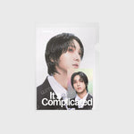 (PRE-ORDER) YESUNG - [It’s Complicated] 2025 CONCERT OFFICIAL MD POSTCARD + HOLOGRAM PHOTOCARD SET